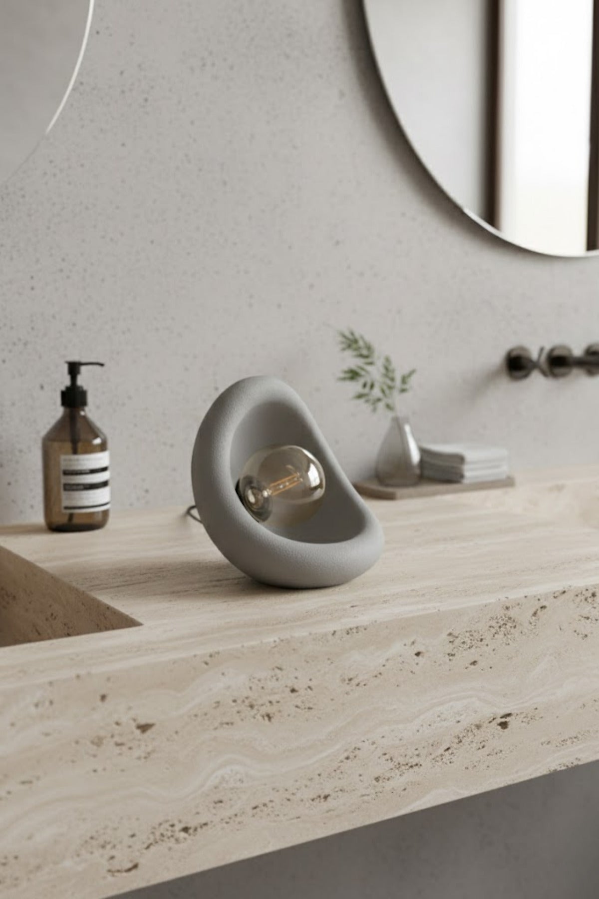 Modern Beton Dokulu Abajur | Organik Oval Gece Lambası (Masaüstü Komodin Lambası) 25 Cm