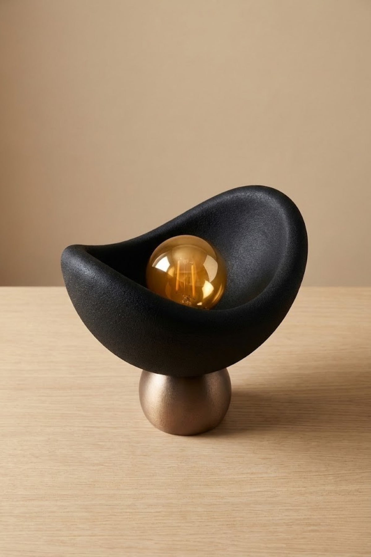 Luna Tasarım Masa Lambası Bronz Detaylı Abajur Loş Amber Işık, Rustik Ampul Hediyeli 20 x 37 cm