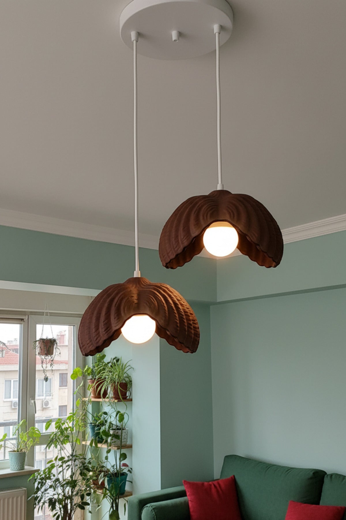 Kahverengi 2 li Lotus Formlu Avize Salon Plastik Dayanıklı Dekoratif Sarkıt Aydınlatma
