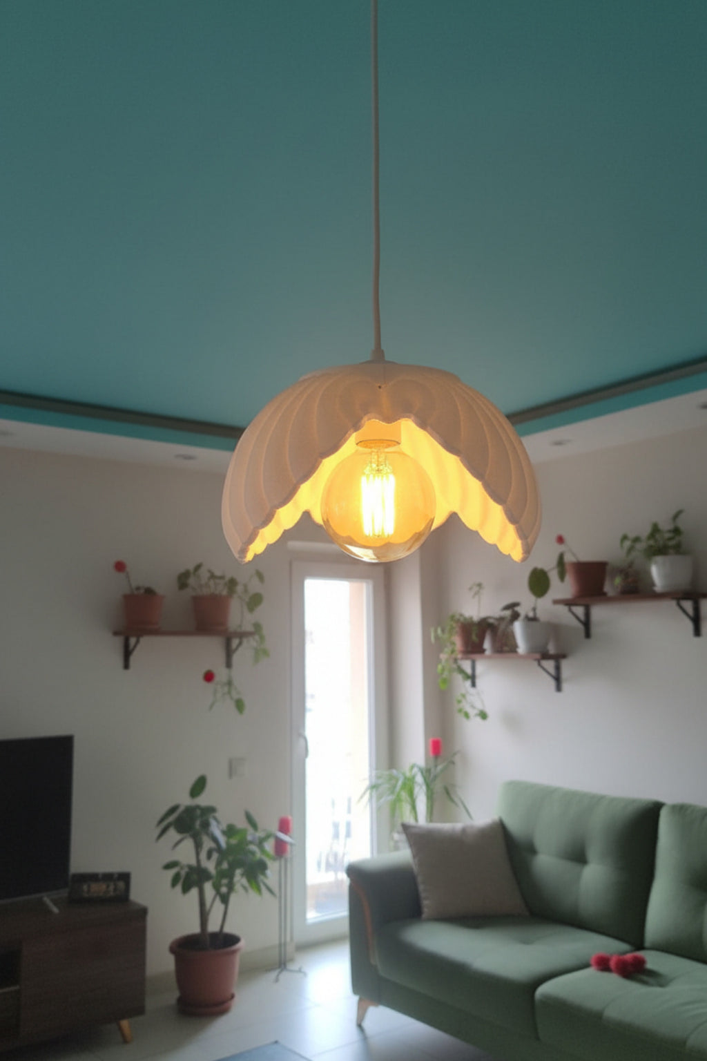 Beyaz Tekli Lotus Avize Salon Dayanıklı Plastik Dekoratif Sarkıt Aydınlatma Ayarlanabilir Kablo