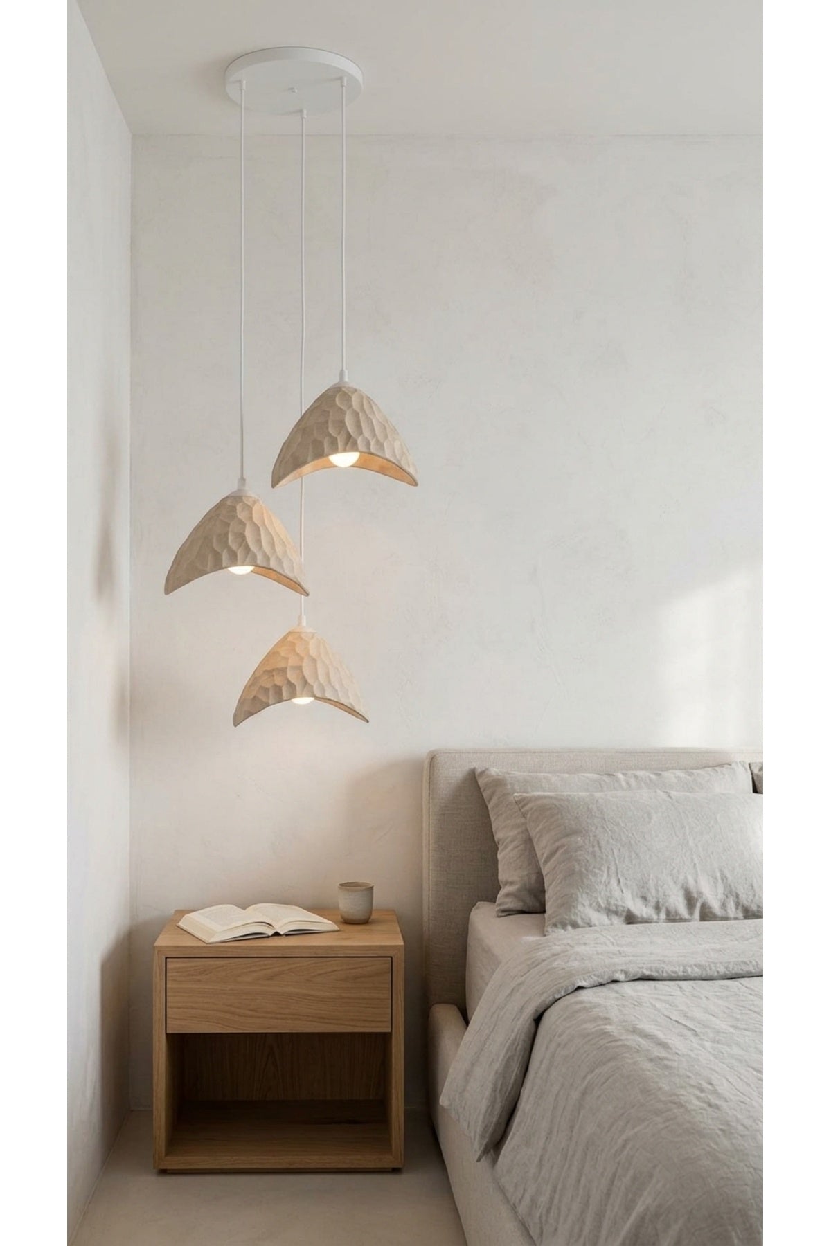 Oyma Desenli 3'lü Kademeli Sarkıt Avize 23x20 cm Ayarlanabilir Kablolu PLA Modern Salon ve Yemek Masası Aydınlatması - Bej