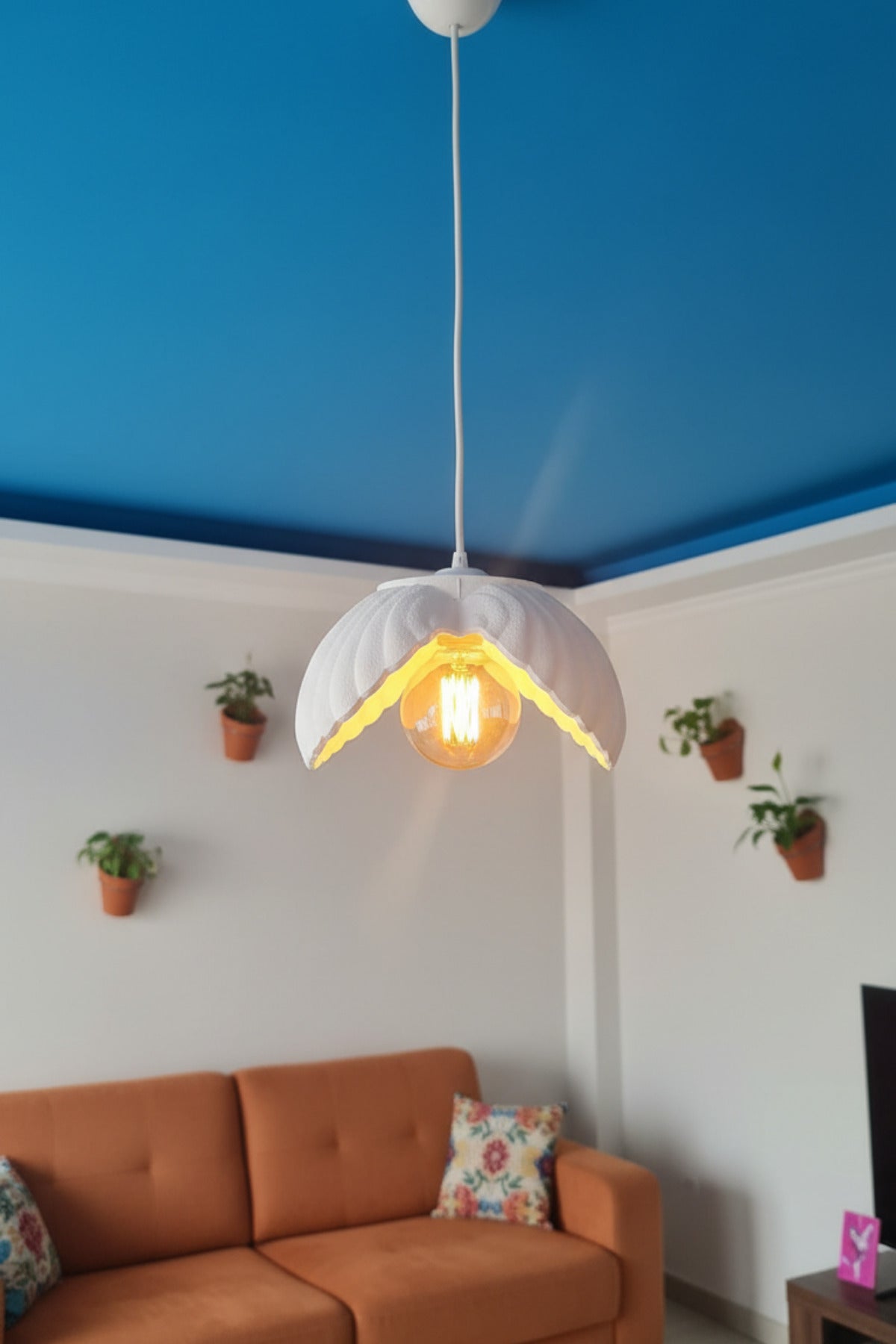 Beyaz Tekli Lotus Avize Salon Dayanıklı Plastik Dekoratif Sarkıt Aydınlatma Ayarlanabilir Kablo