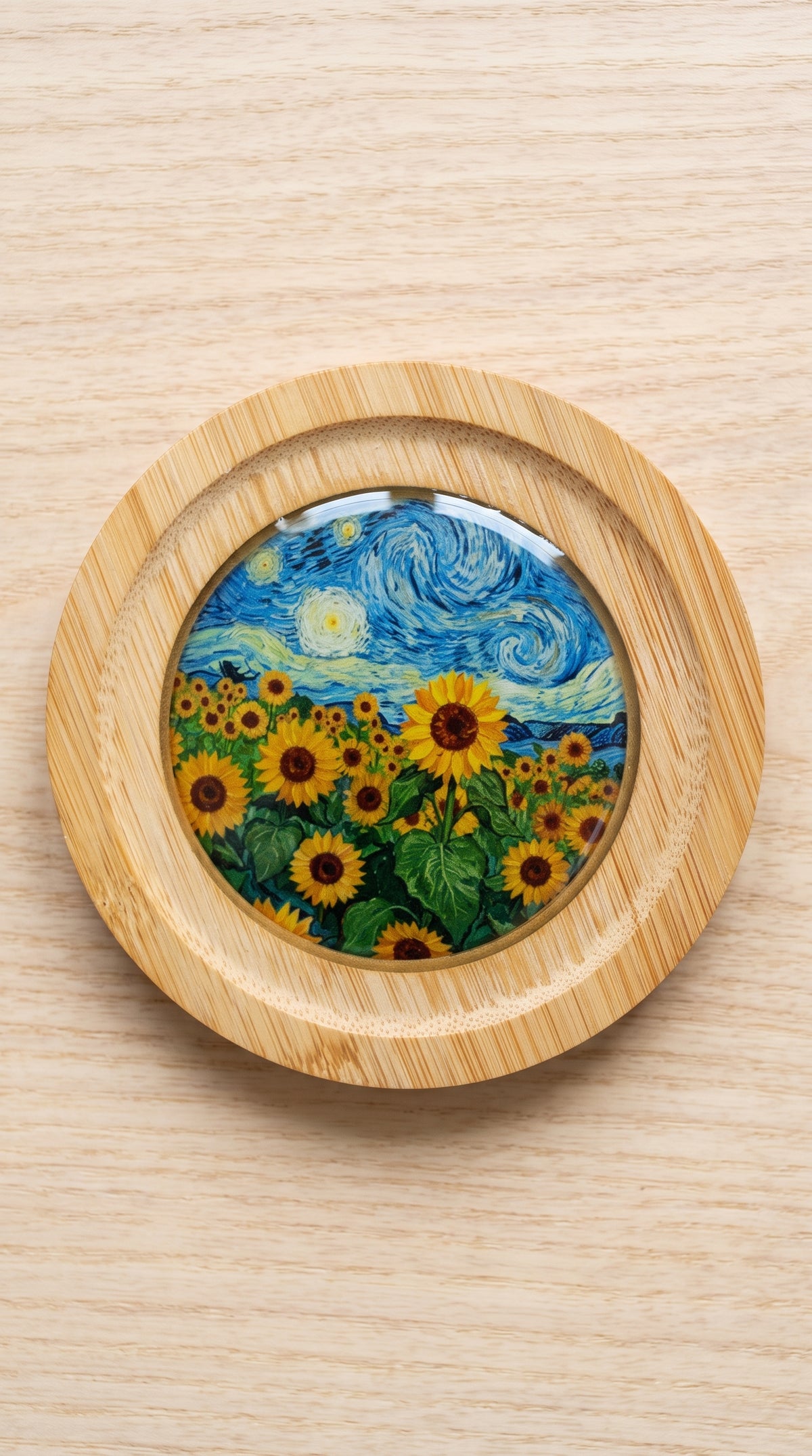 Van Gogh Temalı Epoksi Kaplama Doğal Ahşap Bardak Altlığı Seti (4'lü Set - 10 cm) | Yıldızlı Gece ve Ayçiçekleri Hediyelik Fincan Altlığı